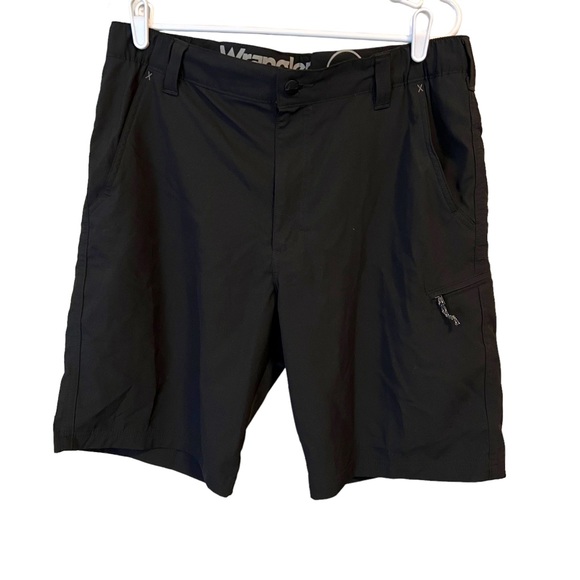 Wrangler Other - Wrangler Mens  Size 34 Outdoor Performance Gray Outdoor Utility Shorts NW947BL
